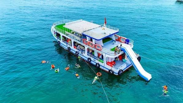 Sunset Chill thuyền sắt sang trọng Bắc Đảo