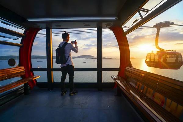 Lãng mạn Địa Trung Hải – Cáp treo – Show Kiss of the Sea