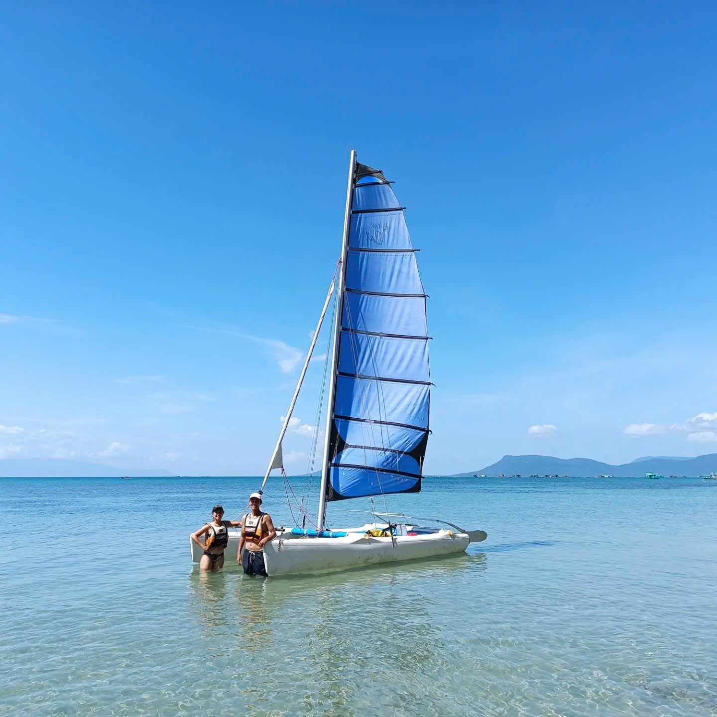 乘豪华帆船探索北岛海域