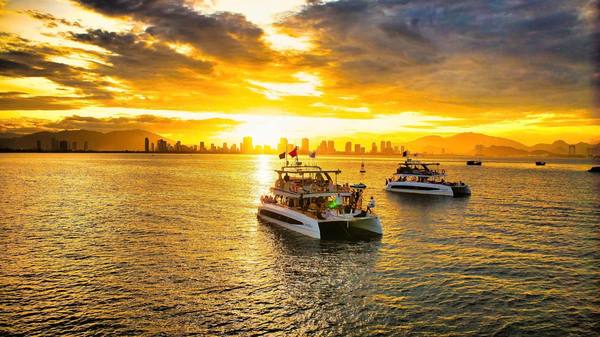 Marmoris Sunset Chilling – du thuyền hoàng hôn và DJ Party